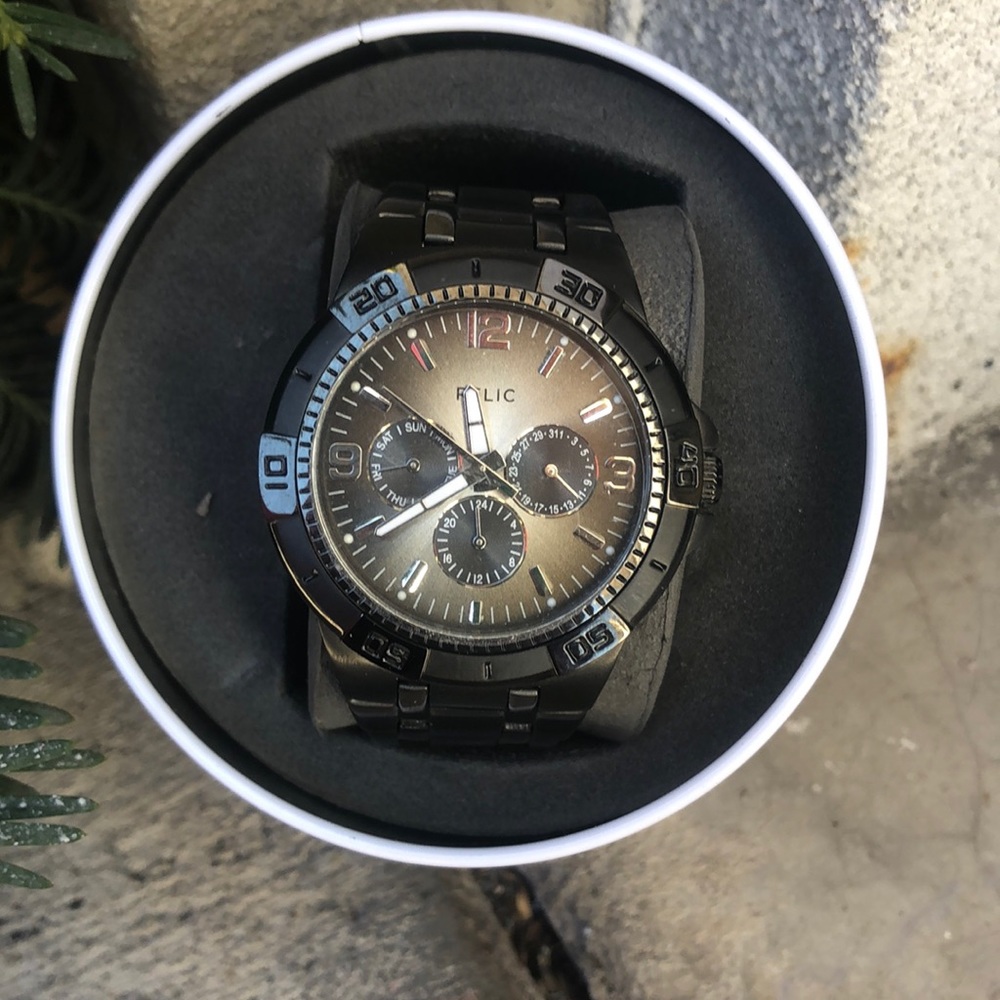 Mens Relic Watch
